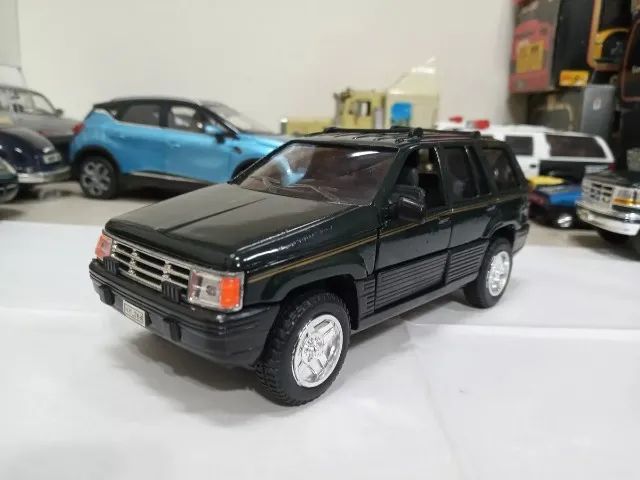 Miniatura Jeep Cherokee 1/24 Sunnyside Raro #1j594