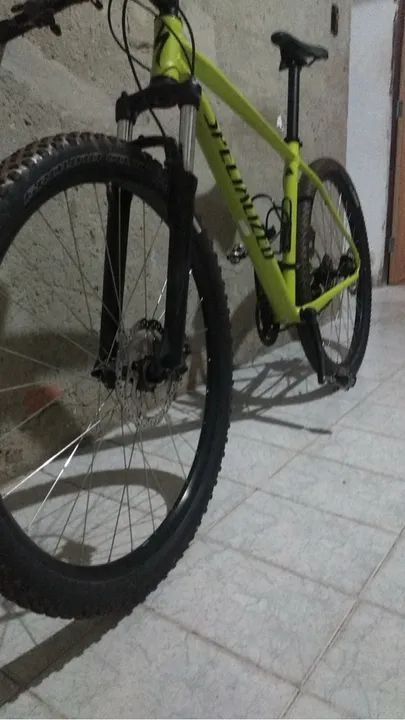 Bicicleta Specialized Mountain Bike - Foto 2