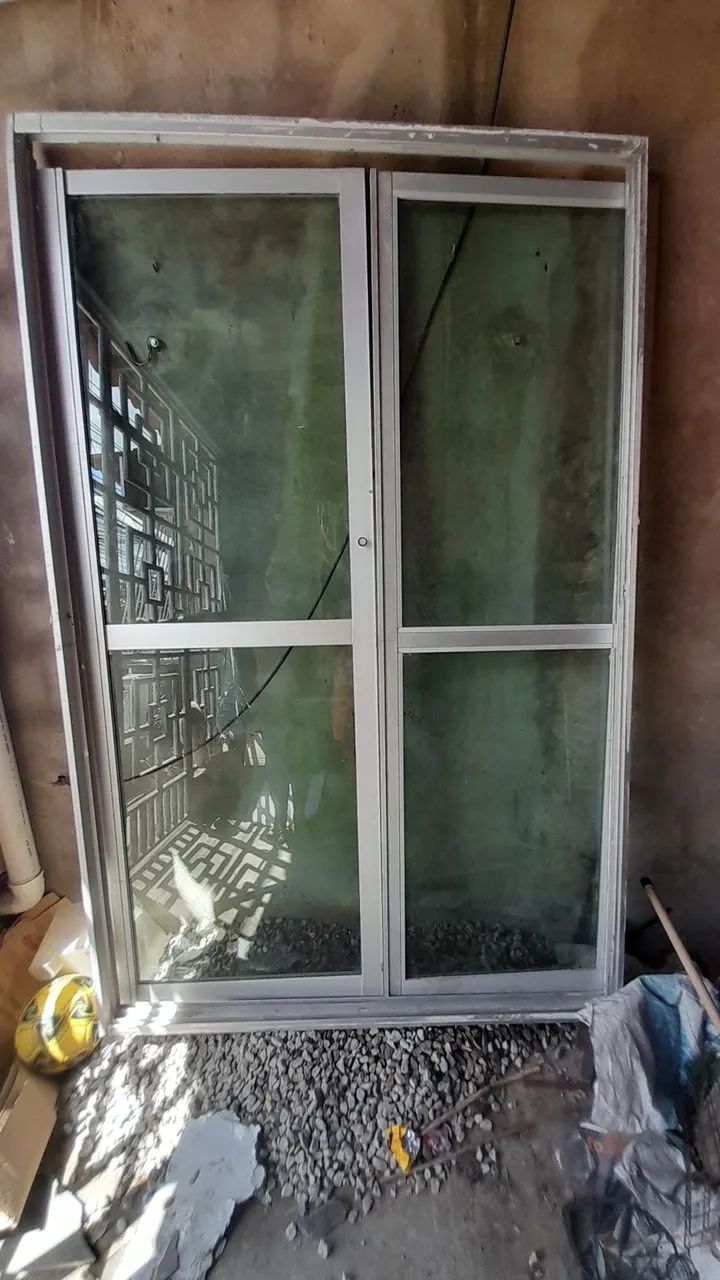 Porta de Alumínio com Vidro Duplo