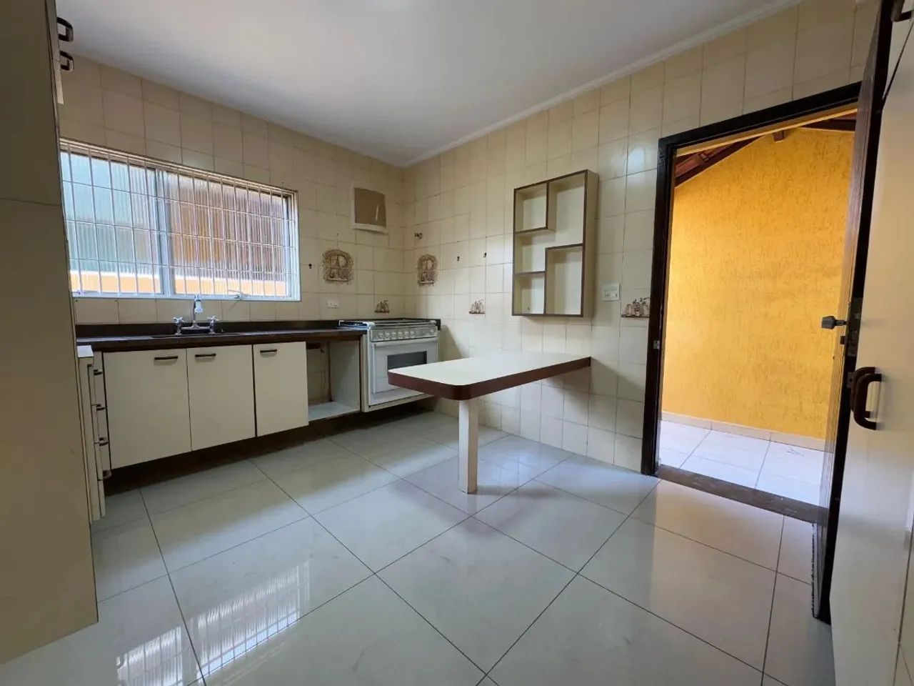 Sobrado para venda com 2 quartos, sendo 1 suíte, 95m² - Foto 2