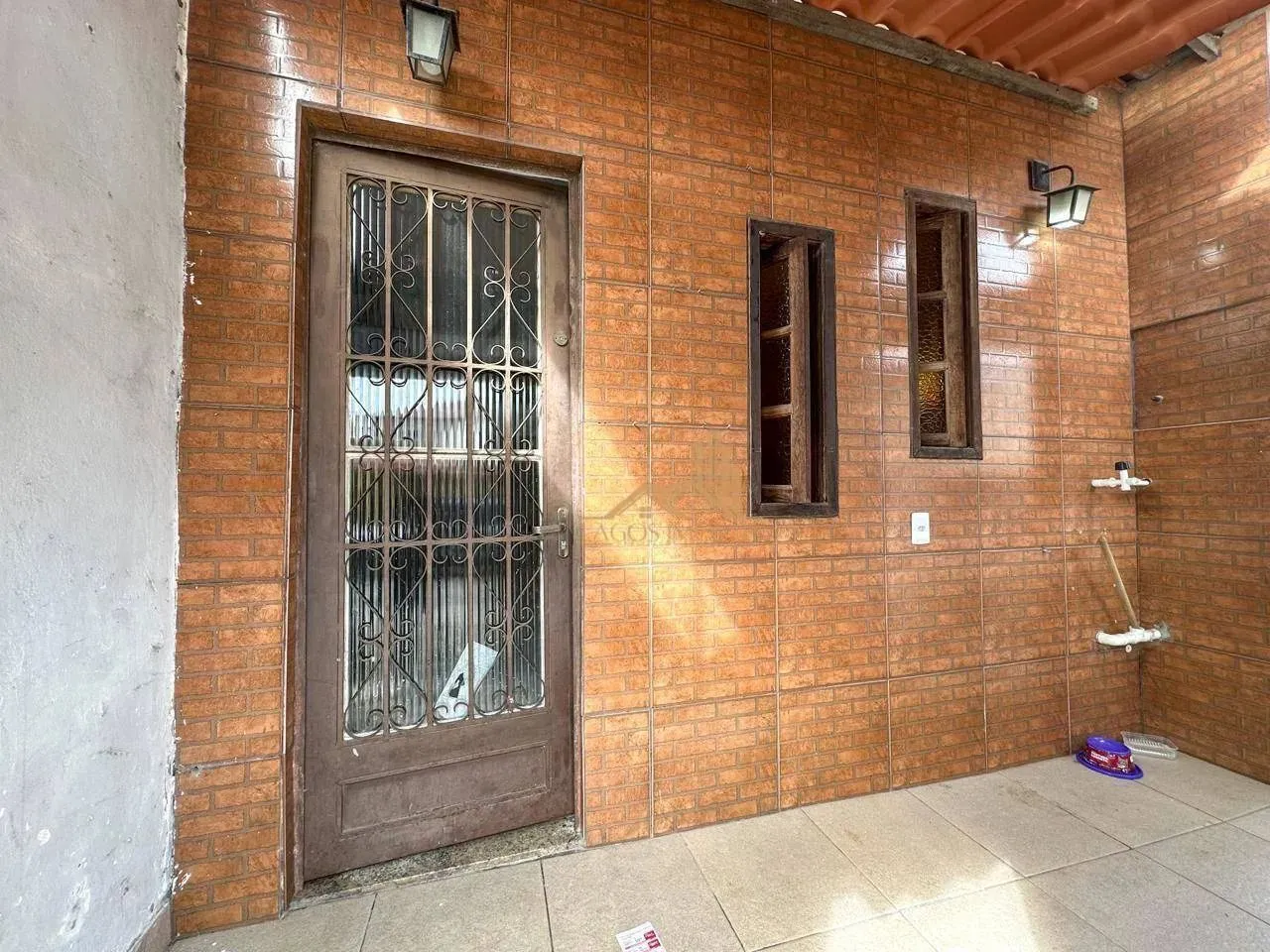 Casa com 1 dormitório à venda, 55 m² por R$ 170.000 - Centro - São Pedro da Aldeia/RJ
