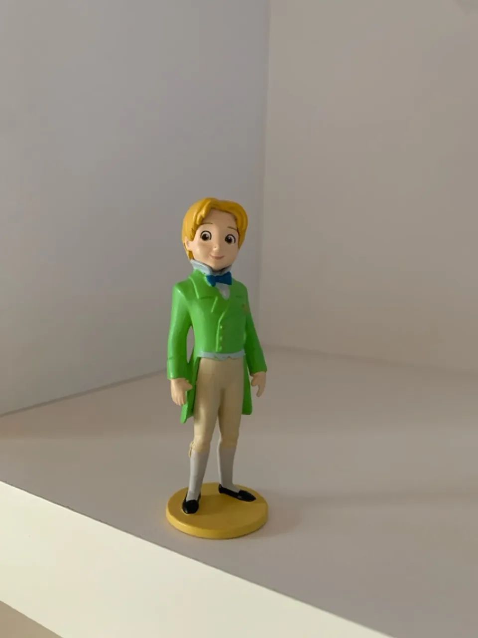 Princesa Sofia - Boneco Príncipe james 