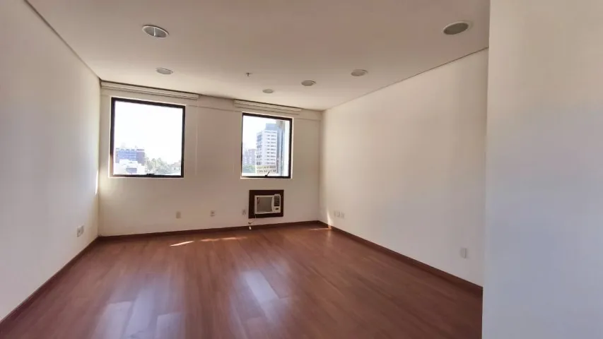 Sala Comercial - 33m² - Menino Deus