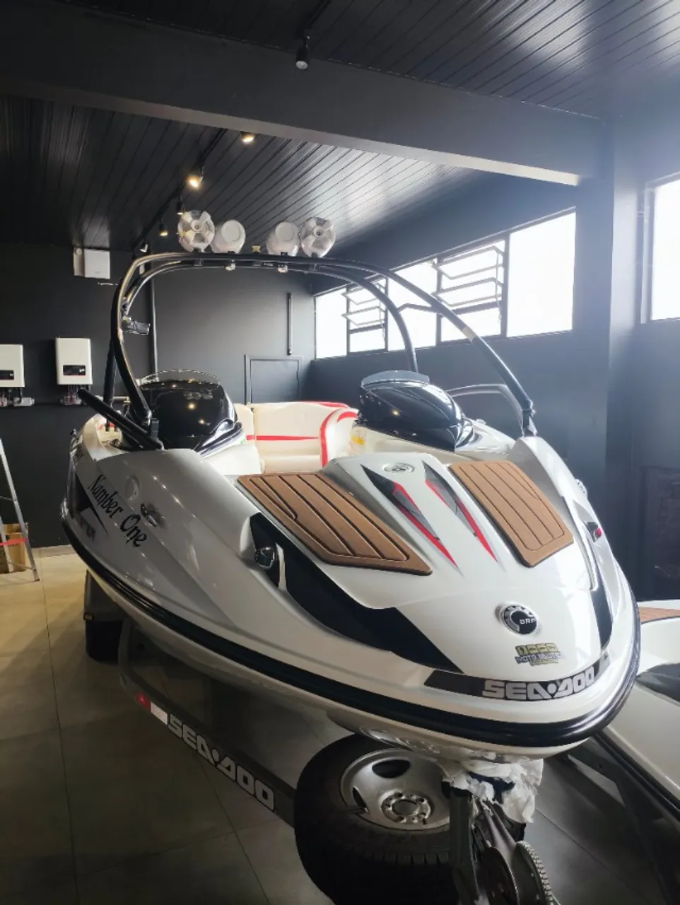 JET BOAT SEA-DOO 4 HORAS, ESTADO DE ZERO!!!