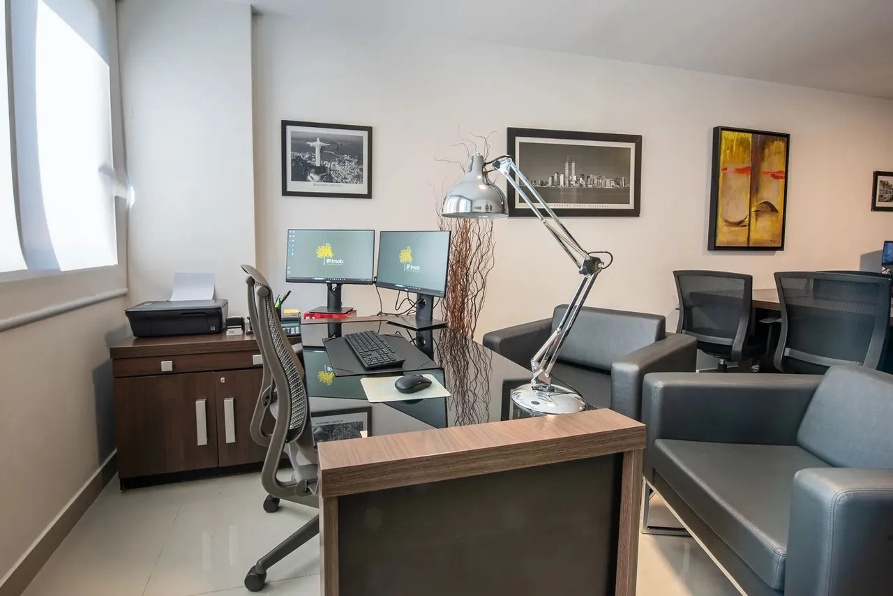 Sala para venda ou locação no SIG Quadra 2