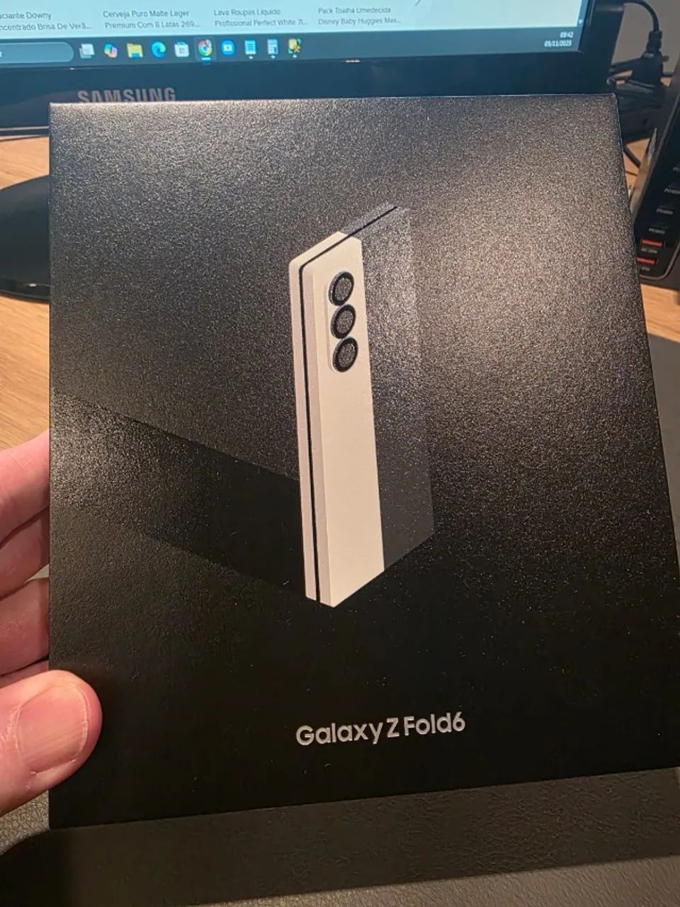 Galaxy Z Fold 664300603008514120