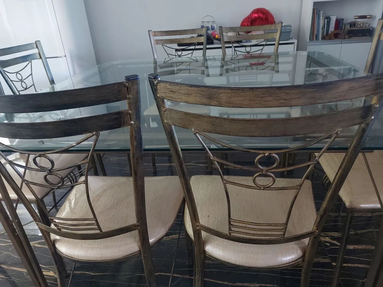 Mesa de Jantar de Vidro e Metal Dourado - Foto 3