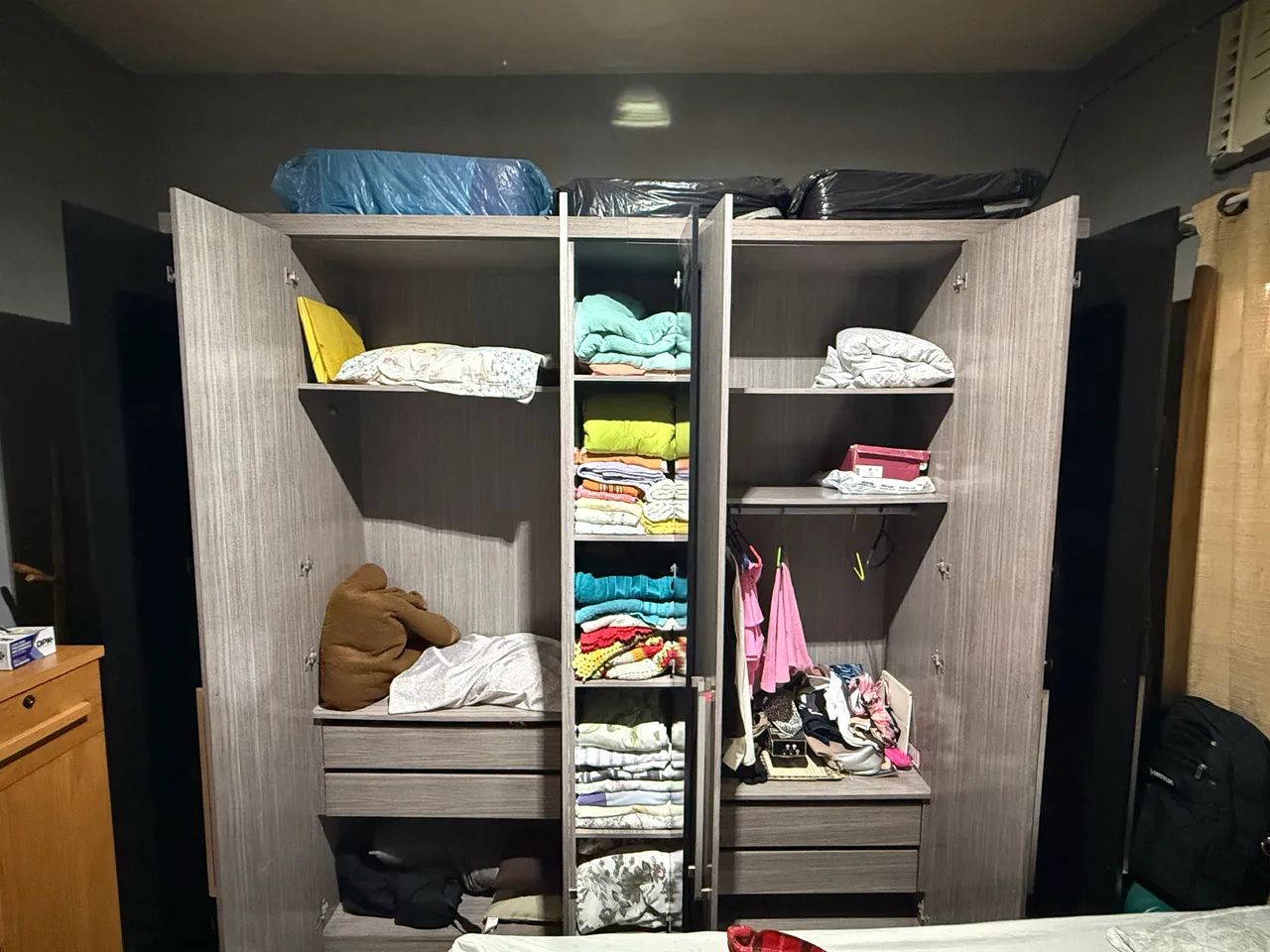 Guarda roupa64960528505218121