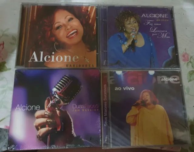 Lote com discografia de Alcione - Foto 2