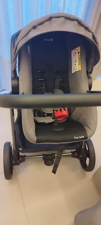 Bebê conforto e carrinho Safety 1st Discovery 