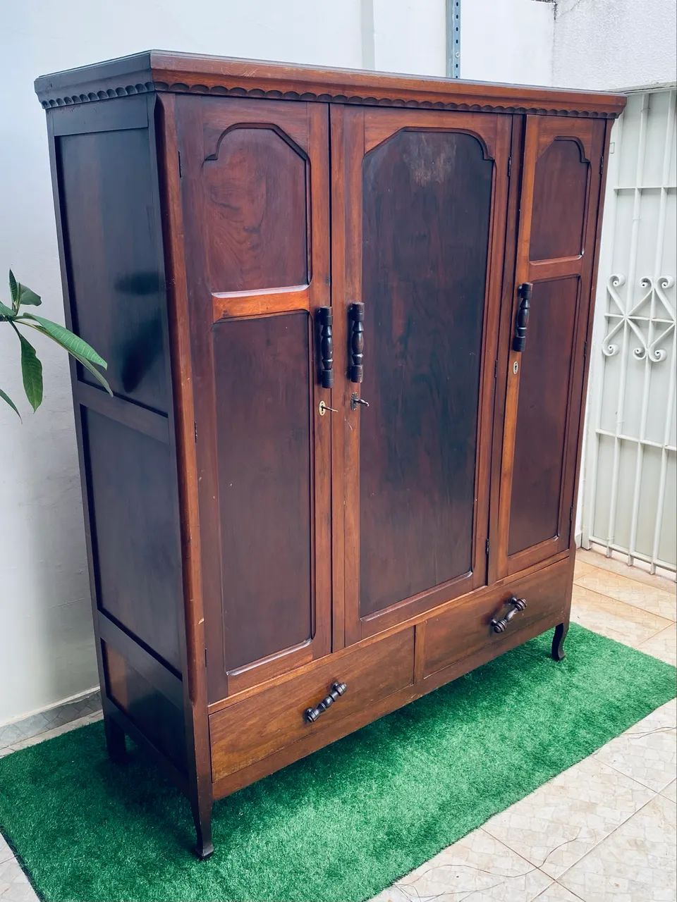 Guarda roupa madeira maciça 64606907662593121