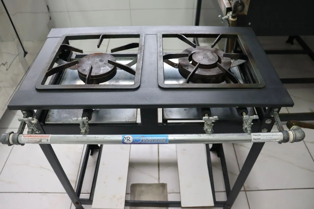 Vendo equipamentos e balcões  - Foto 3