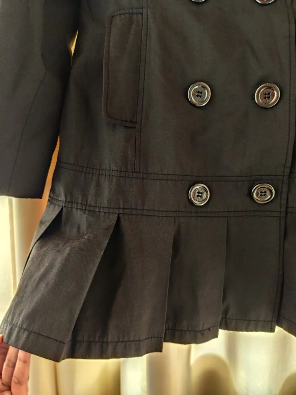 Casaco longo guess feminino preto tamanho 38 veste 40 - Foto 2