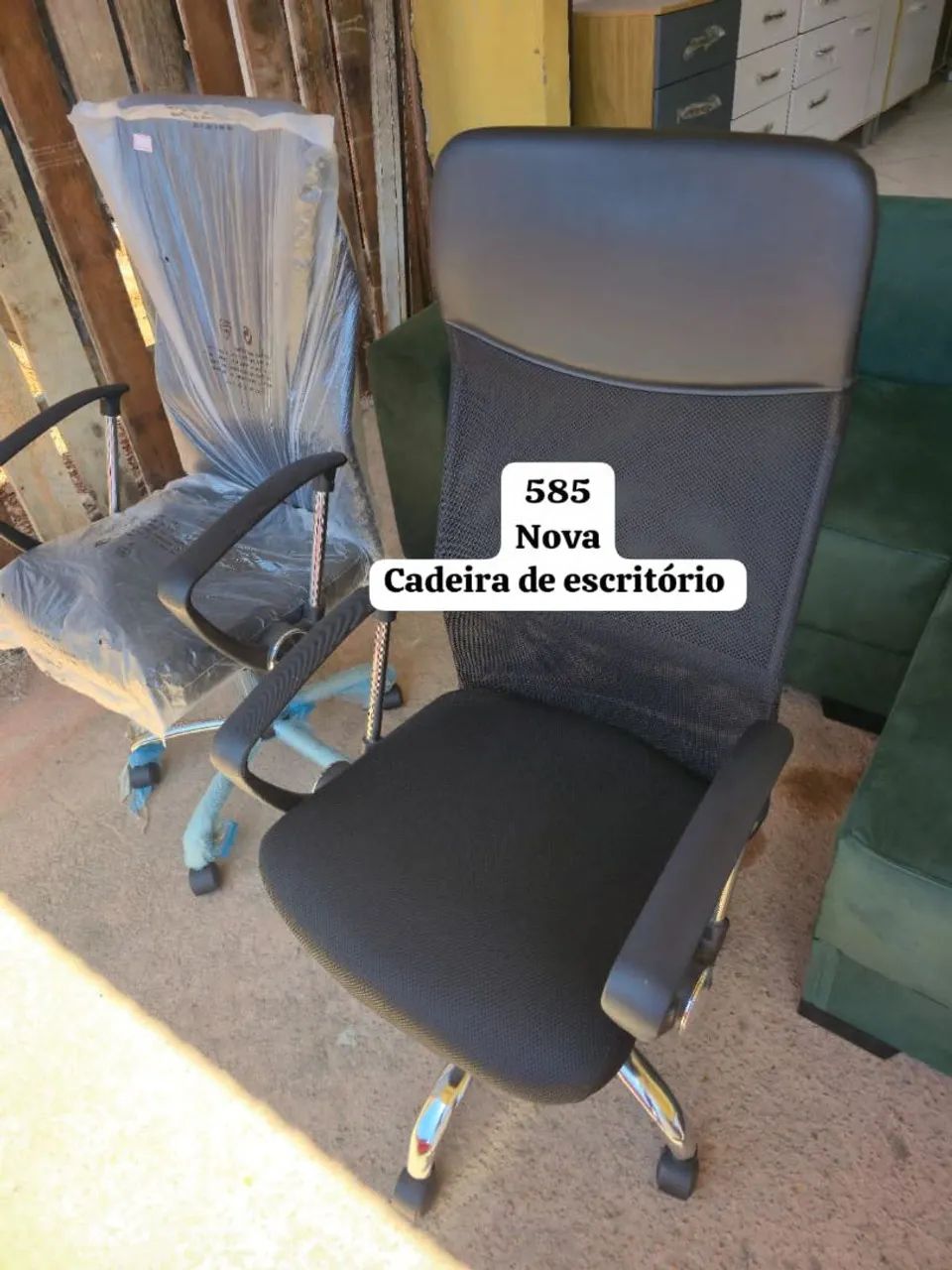 Cadeiras de Escritório Novas valor nas fotos