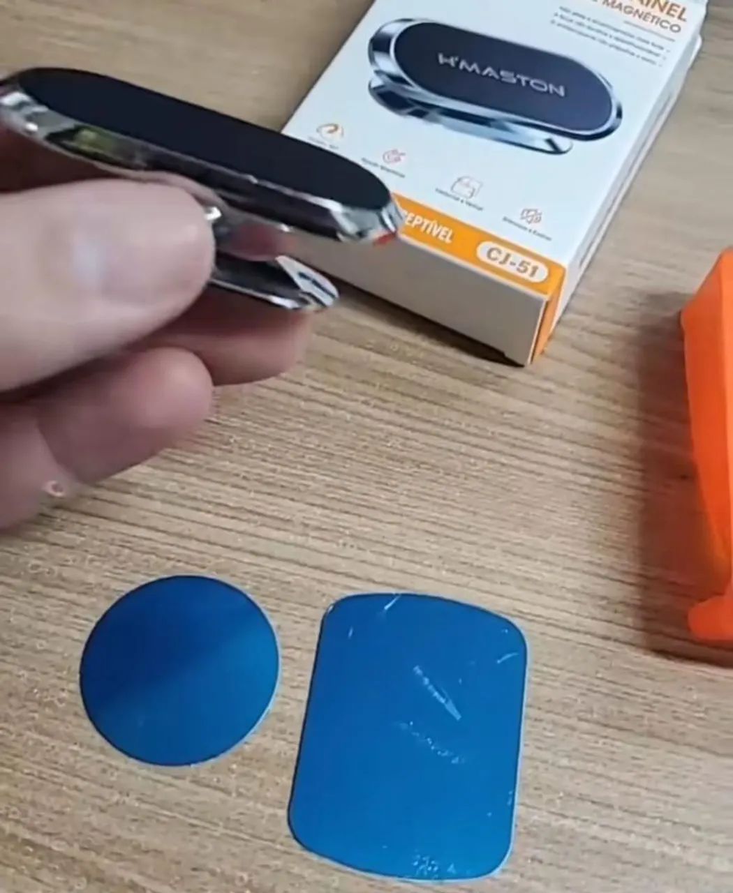 Suporte veicular magnético para celular  - Foto 3