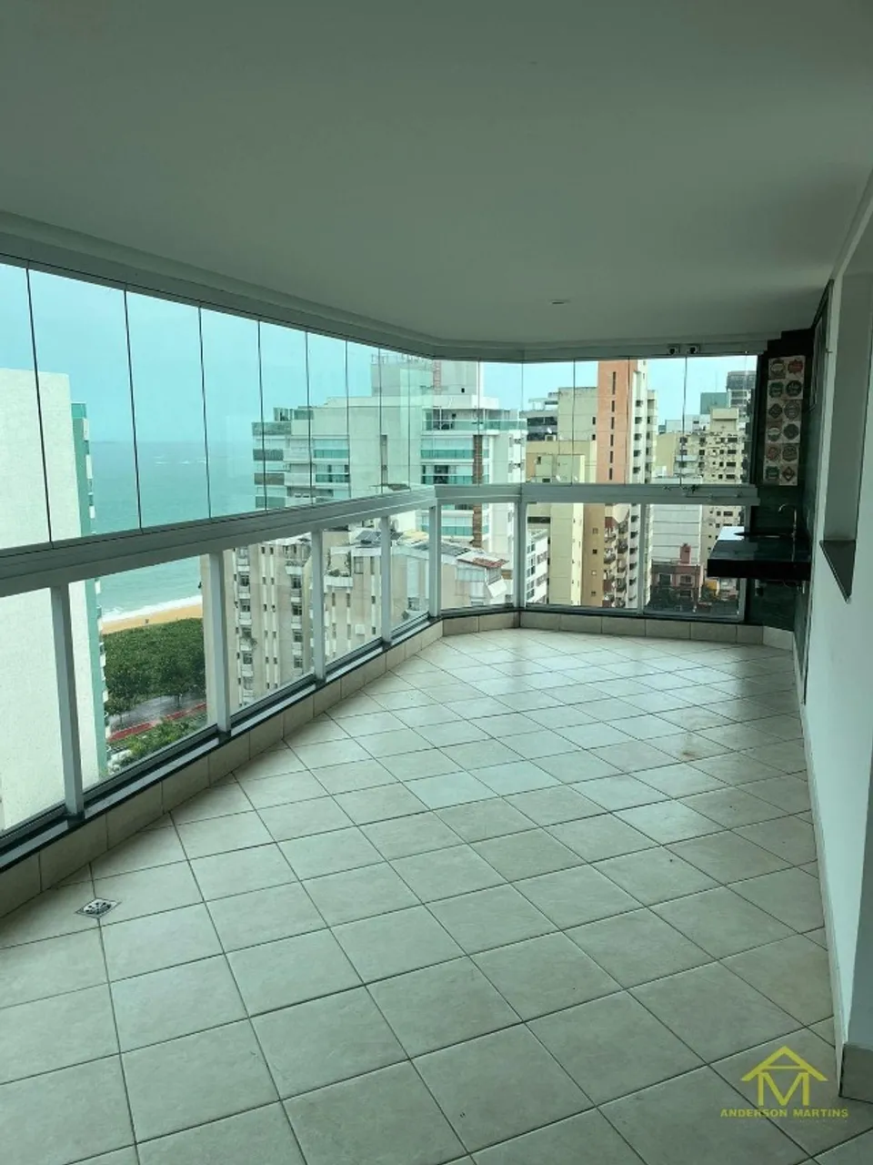 Apartamento Exclusivo de 4 Quartos a 1 Quadra do Mar - Praia da Costa - Cód.: 28984 R
