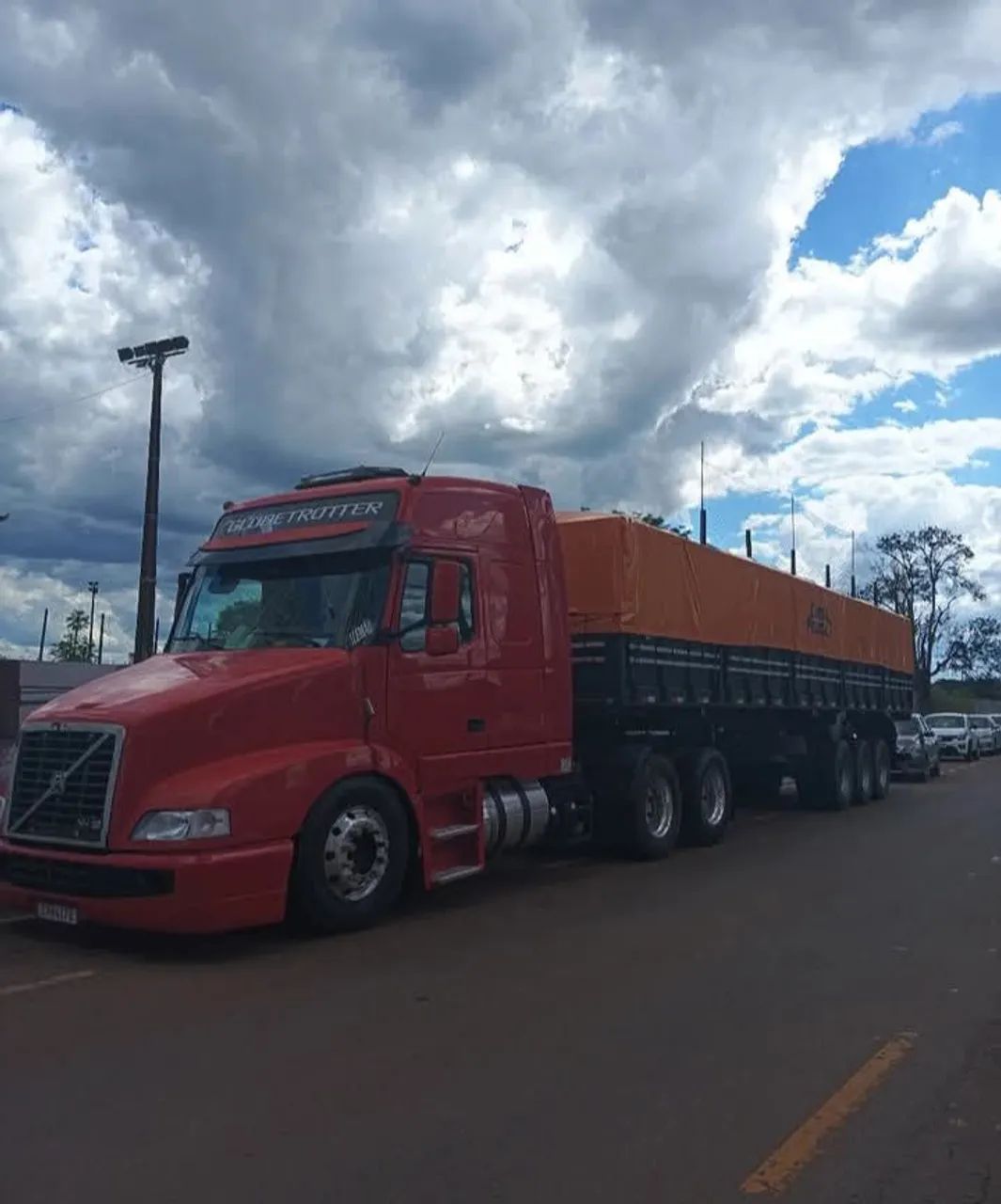 Volvo e mais veículo pra vender  - Foto 3
