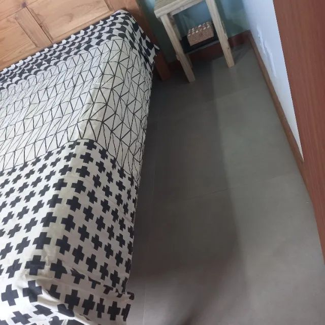 Cama de casal madeira macica - Foto 2