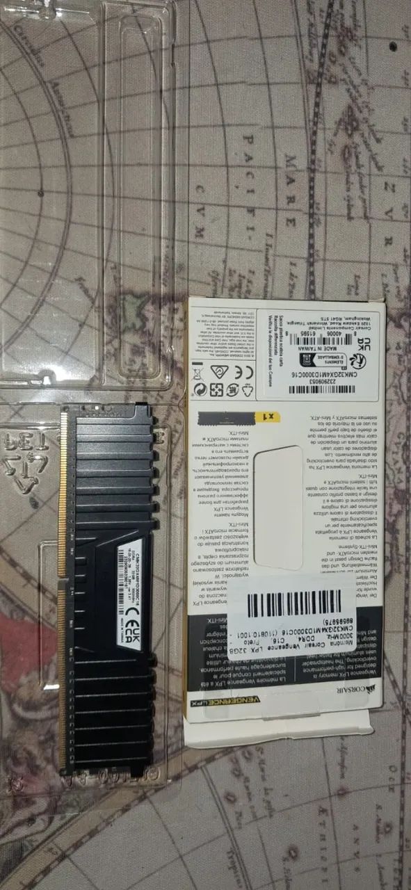 Memoria Ram DDR4 32GB 3000MHZ Vengeance - Foto 4