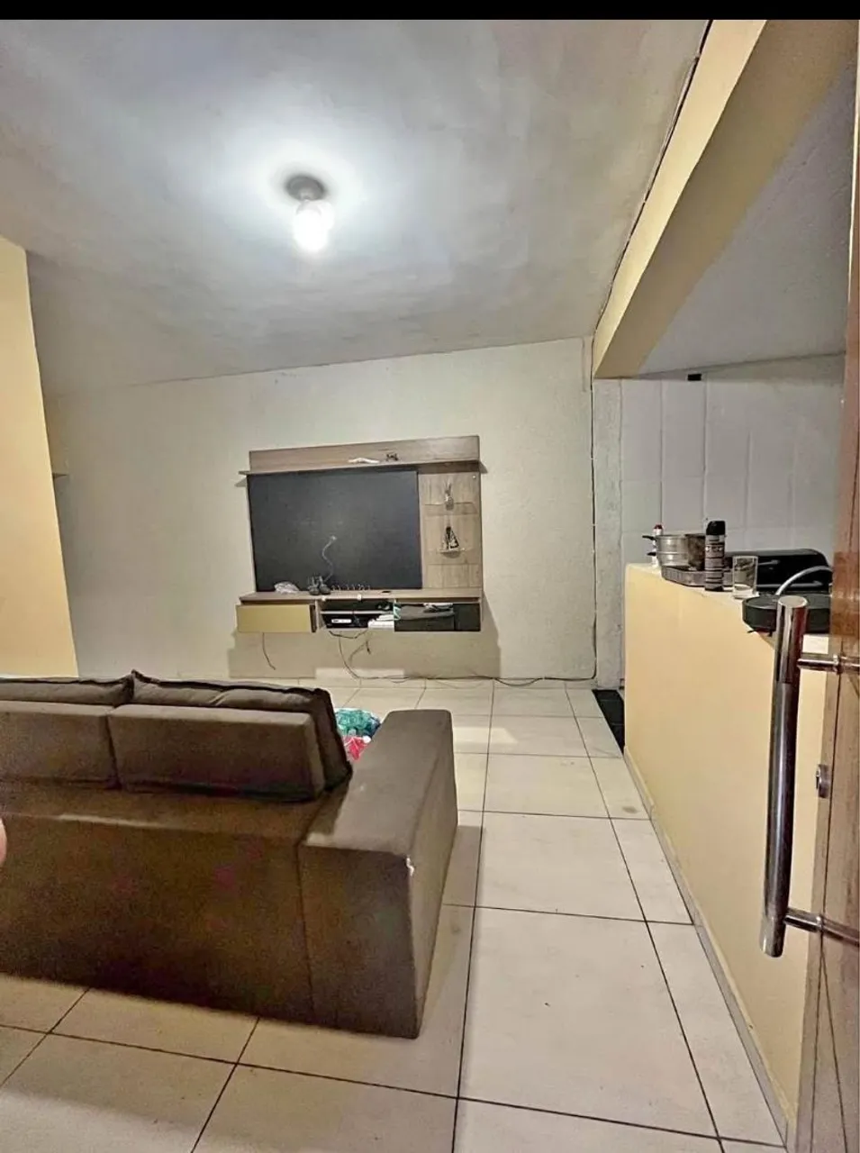VENDO CASA NO GUAMÁ. AL