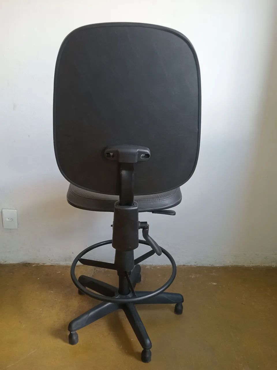 Cadeira de Escritório Alta  - Foto 4