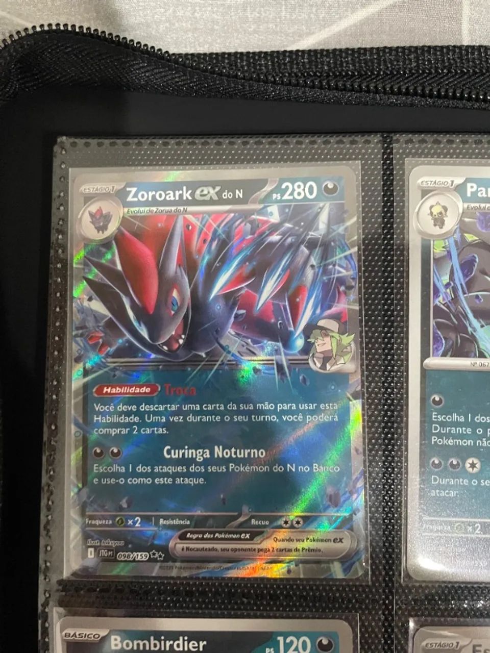 Coleção Pokemon TGC + Pasta com ziper + Códigos de Resgate - Foto 3