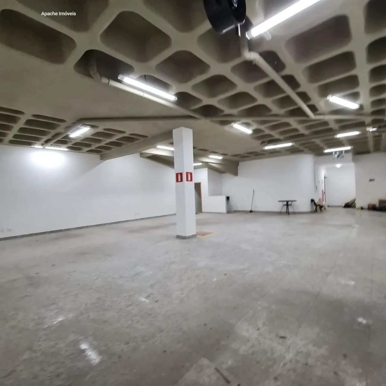 Loja comercial para venda no bairro Funcionários na cidade de Belo Horizonte - Foto 3