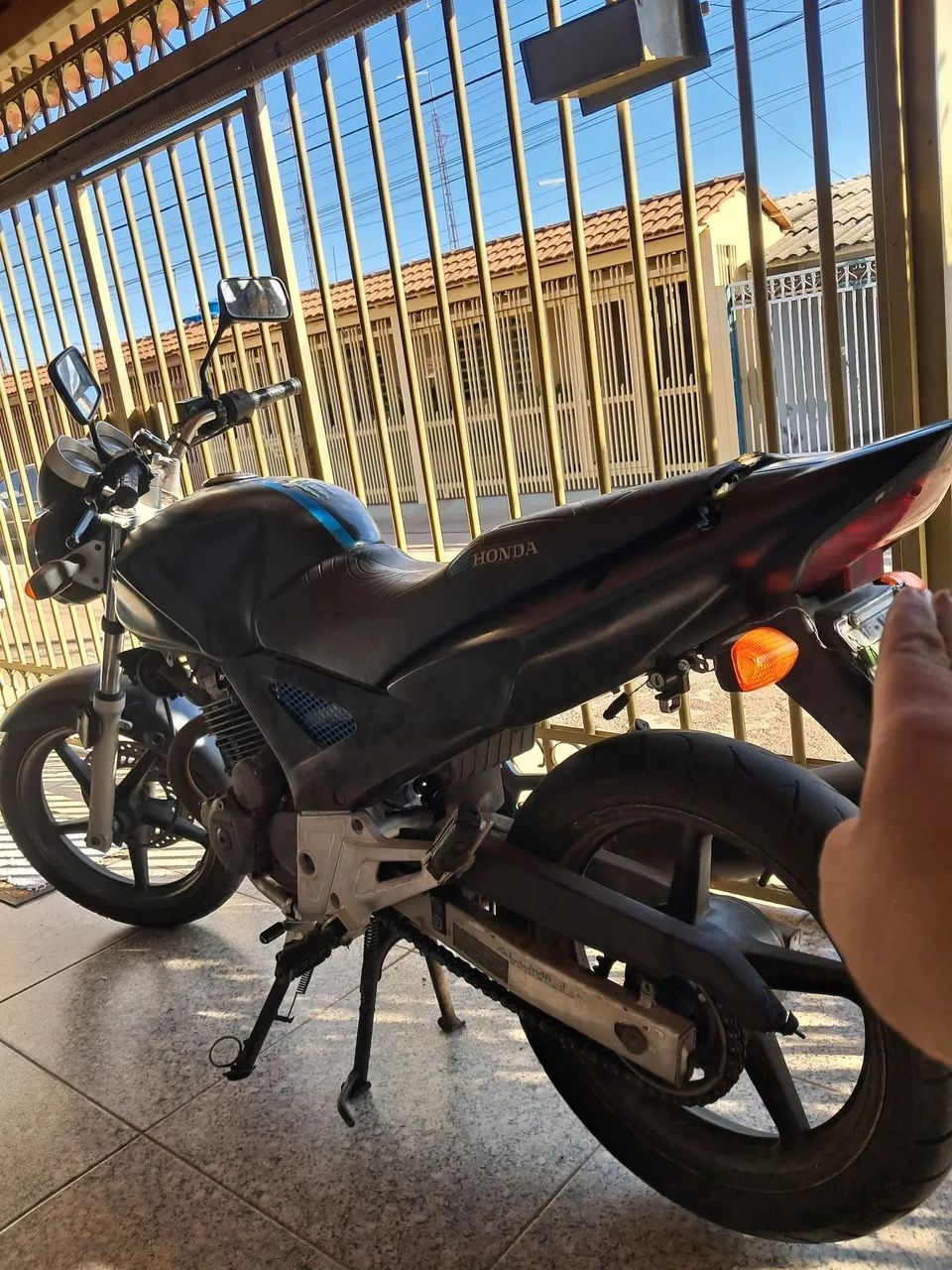  Cbx250