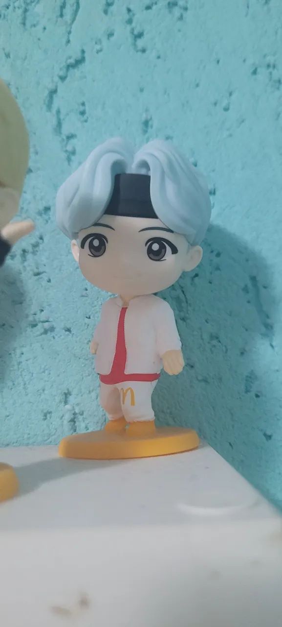 Suga BTS - Mc Donald's Ver. Vermelha