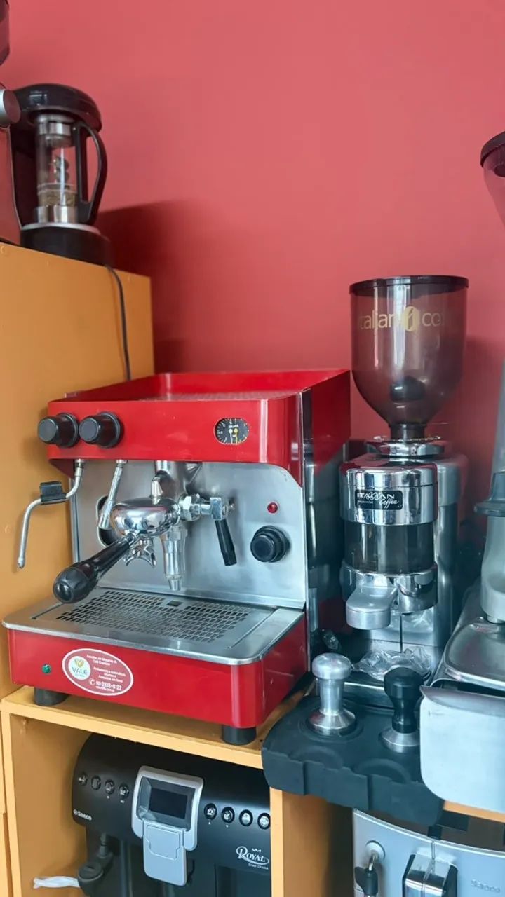 Cafeteira e Moinho