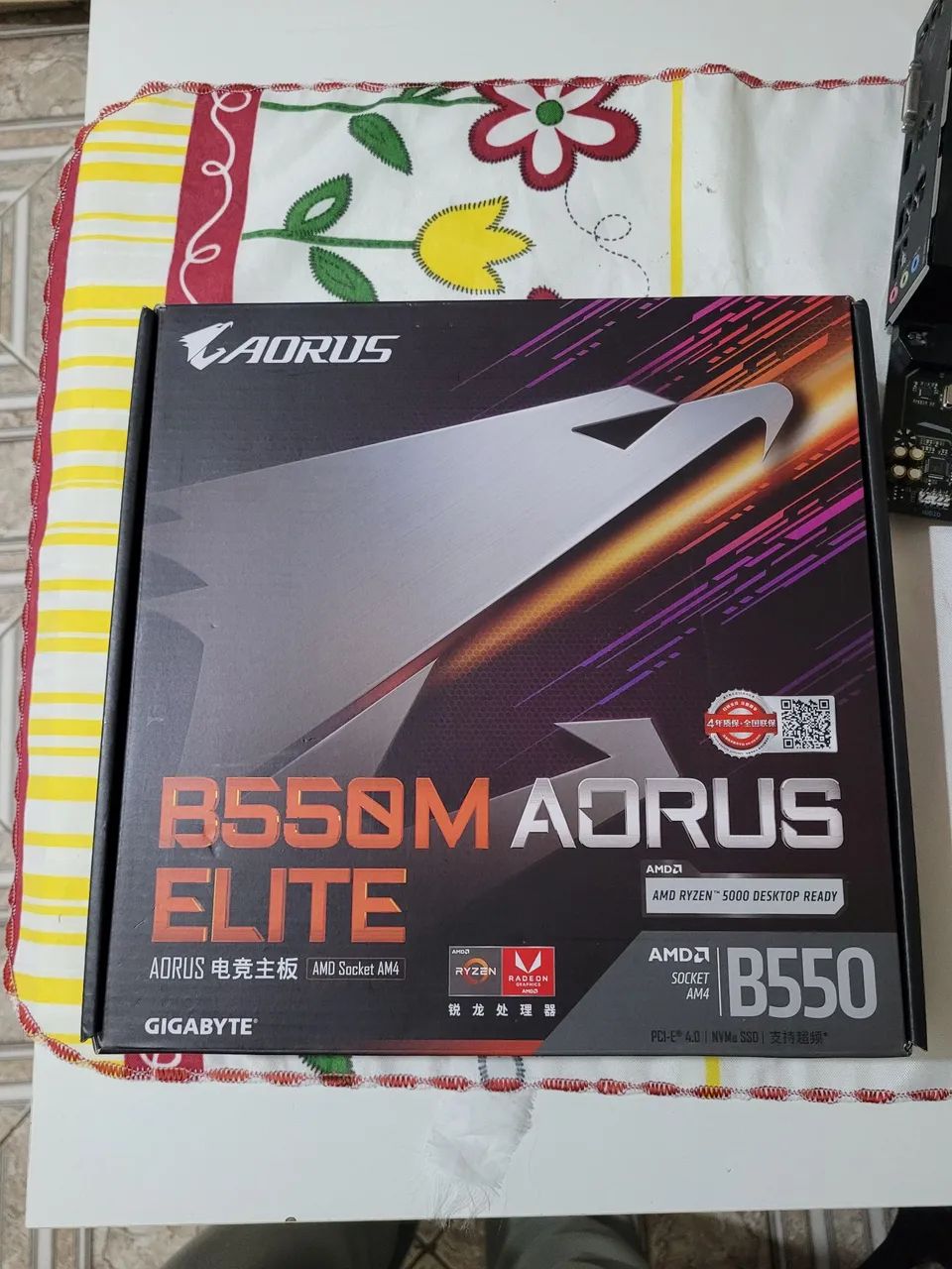Placa mãe B550m Aorus Elite - Foto 4