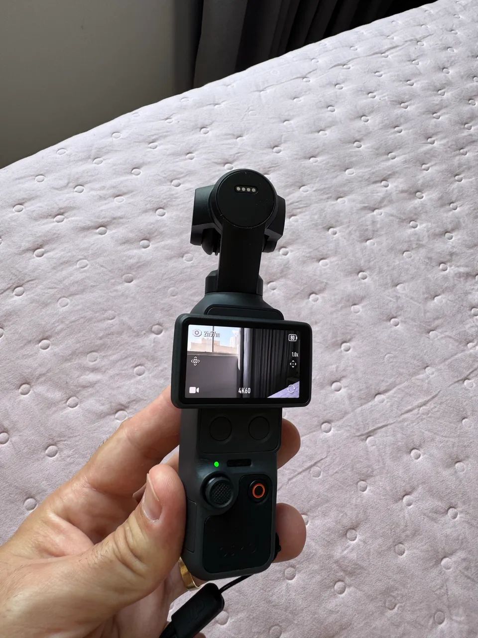 DJI Osmo Pocket 4 Standard Combo - Foto 2