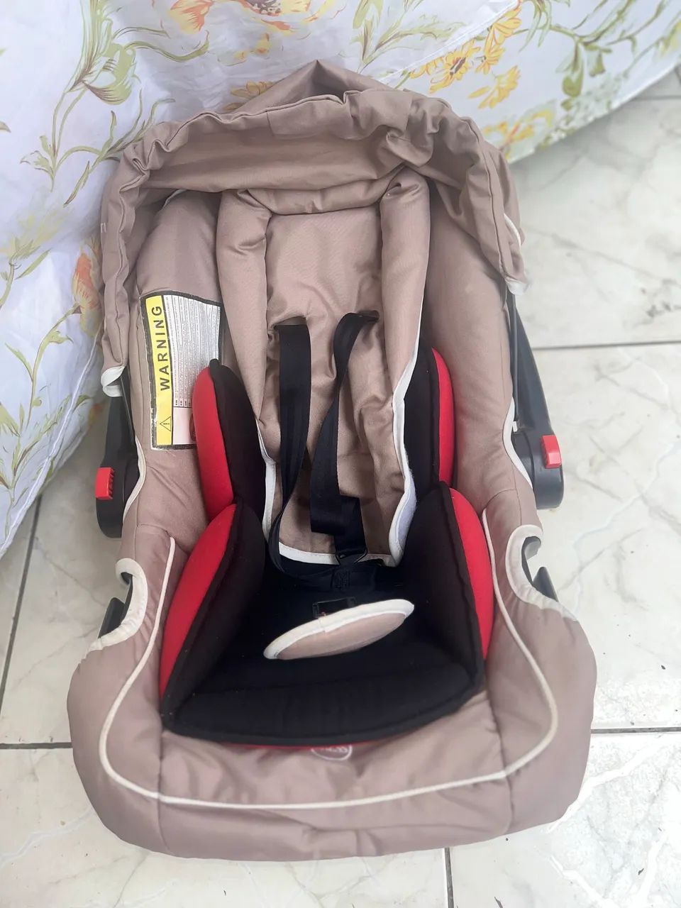 Bebê conforto 