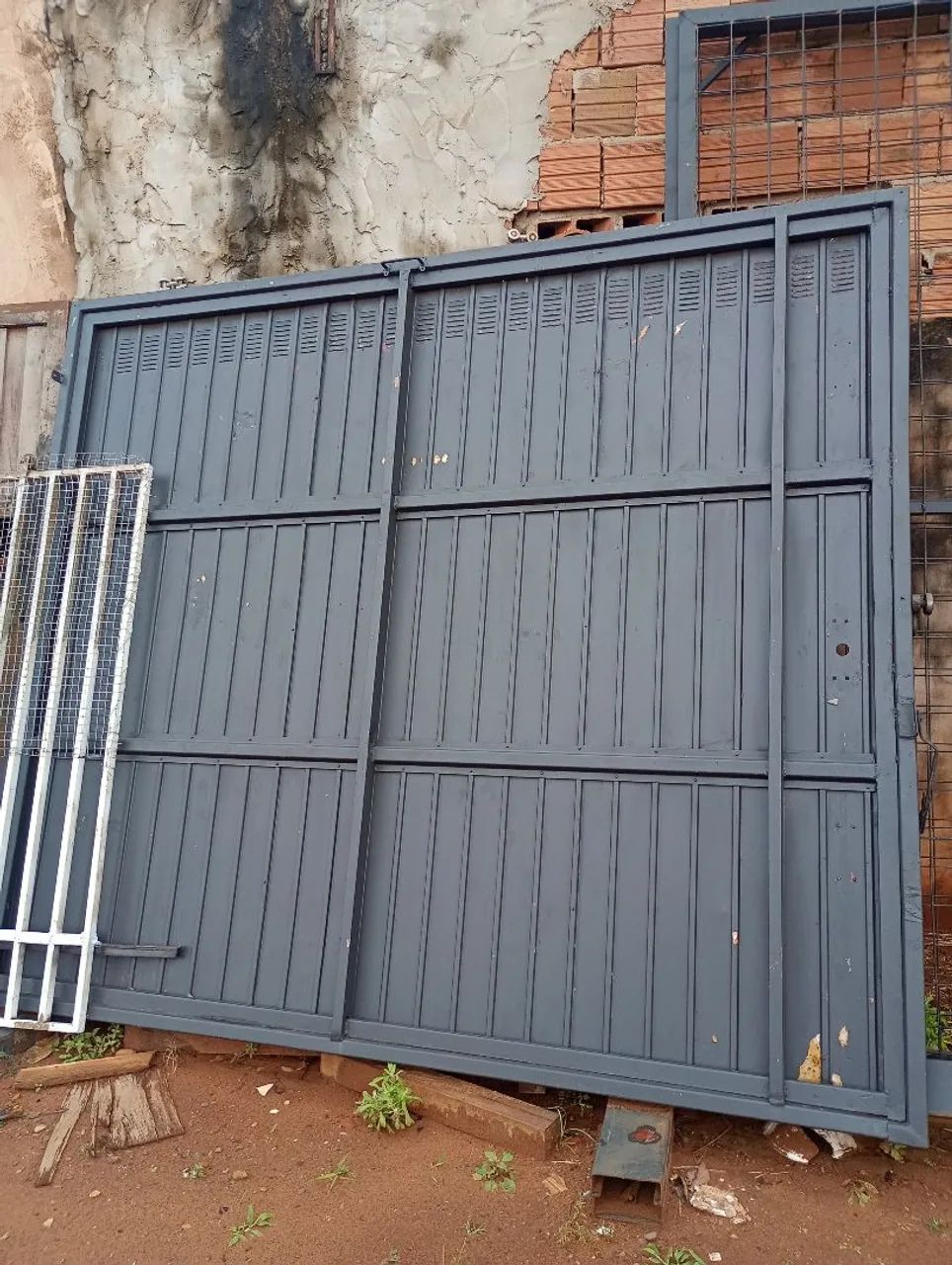 Portão de elevação 