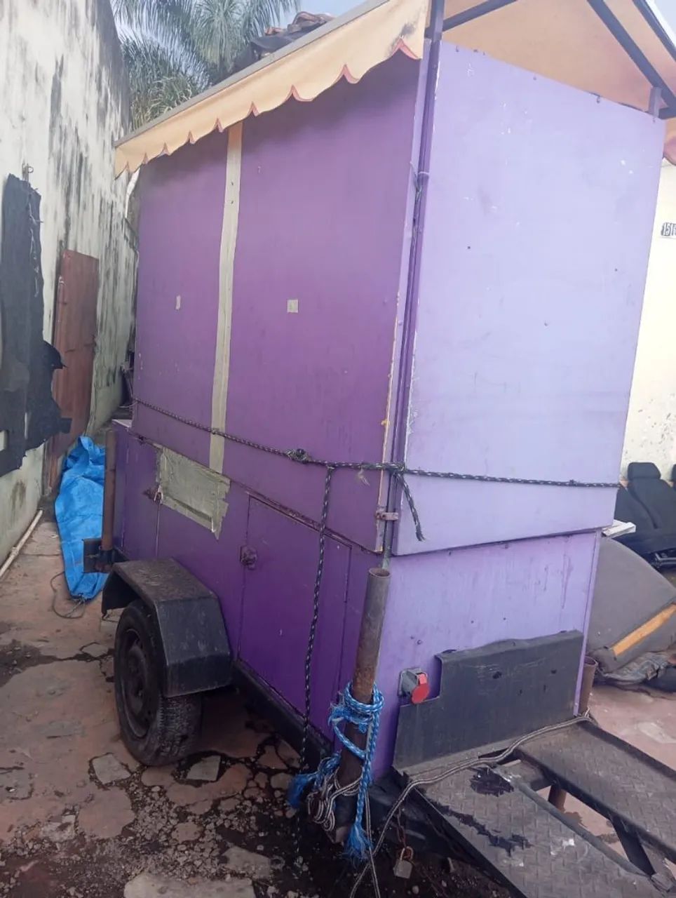 Food truck 