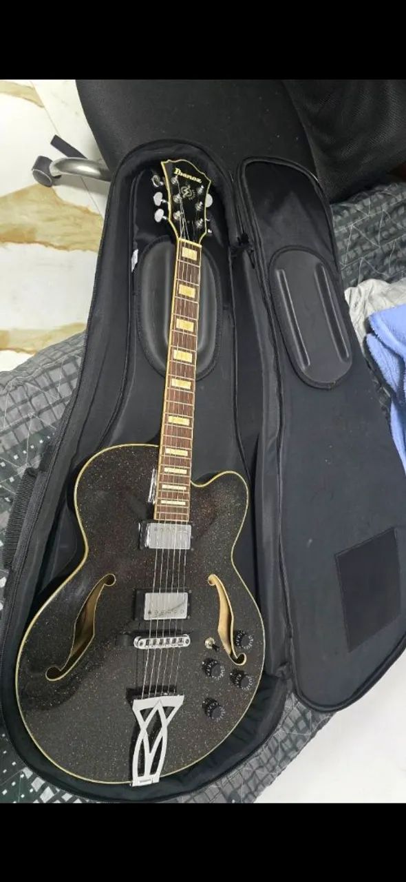 Guitarra Ibanez Artcore semi acústica  - Foto 3