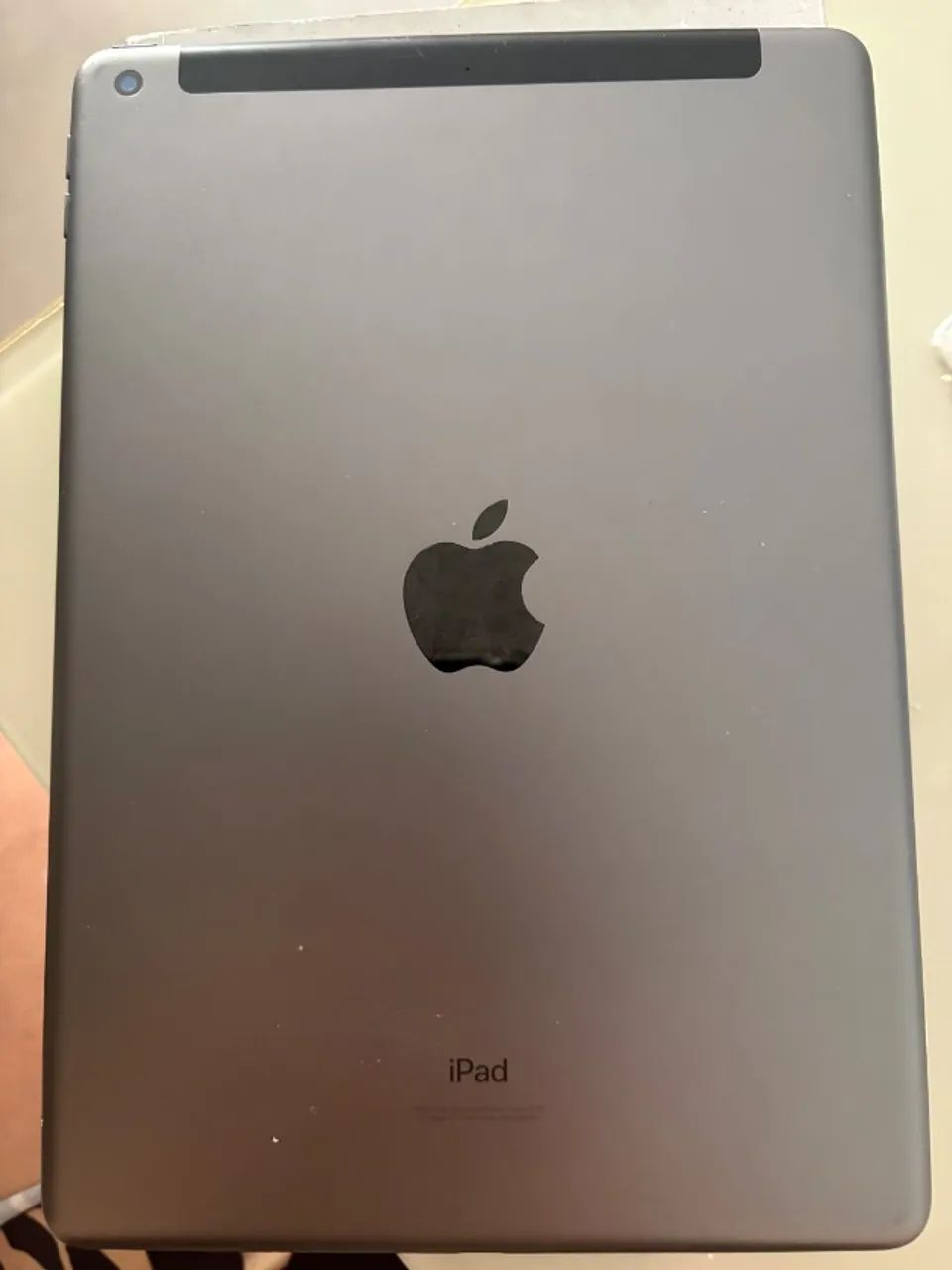 iPad 9ª Geração 256 GB Wi-Fi - R$ 1500