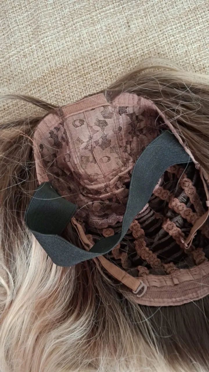 Peruca Wig loira  - Foto 4