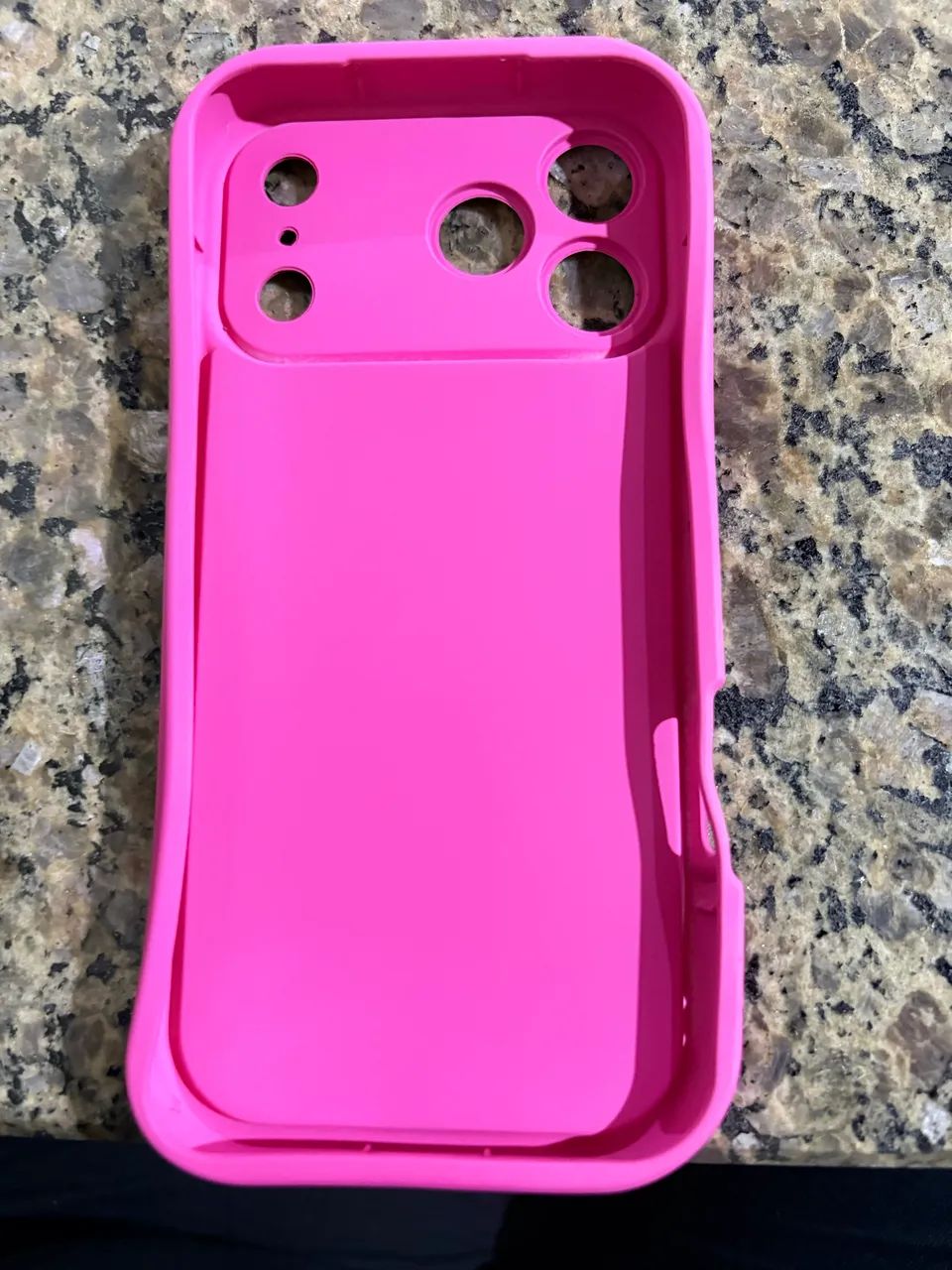CAPINHA IPHONE 17promax - Foto 4