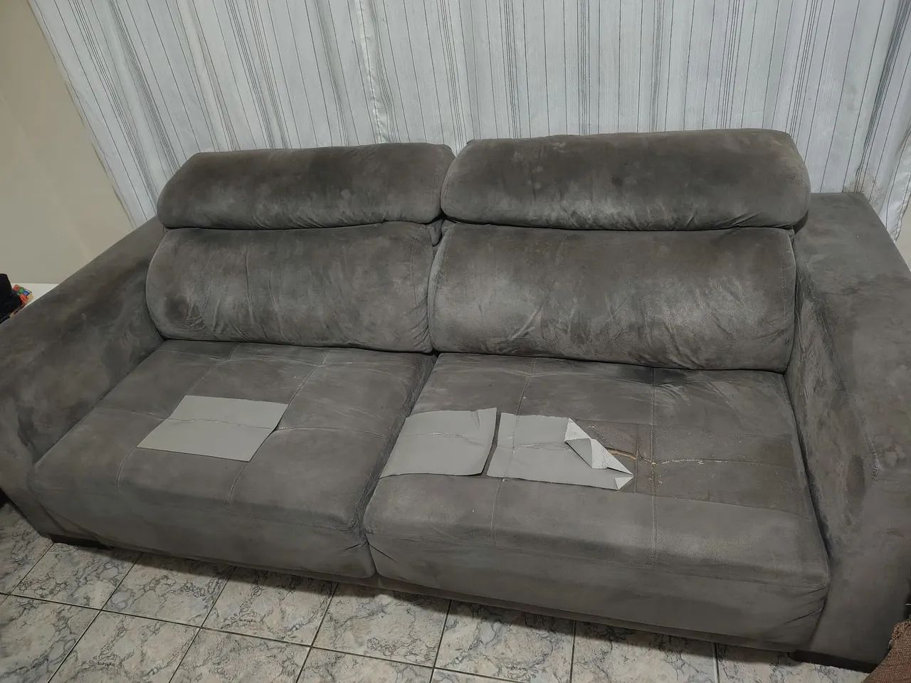 Sofá 2 lugares 