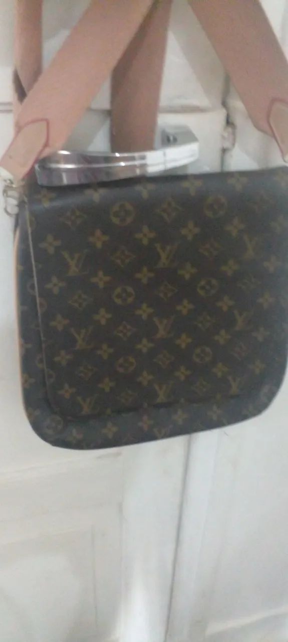 Bolsa Luís vuitton - Foto 3