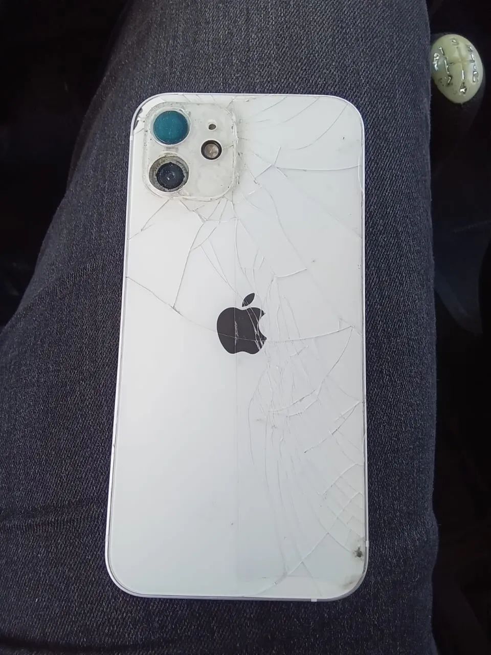 Vendo IPhone 12 branco, 128gb