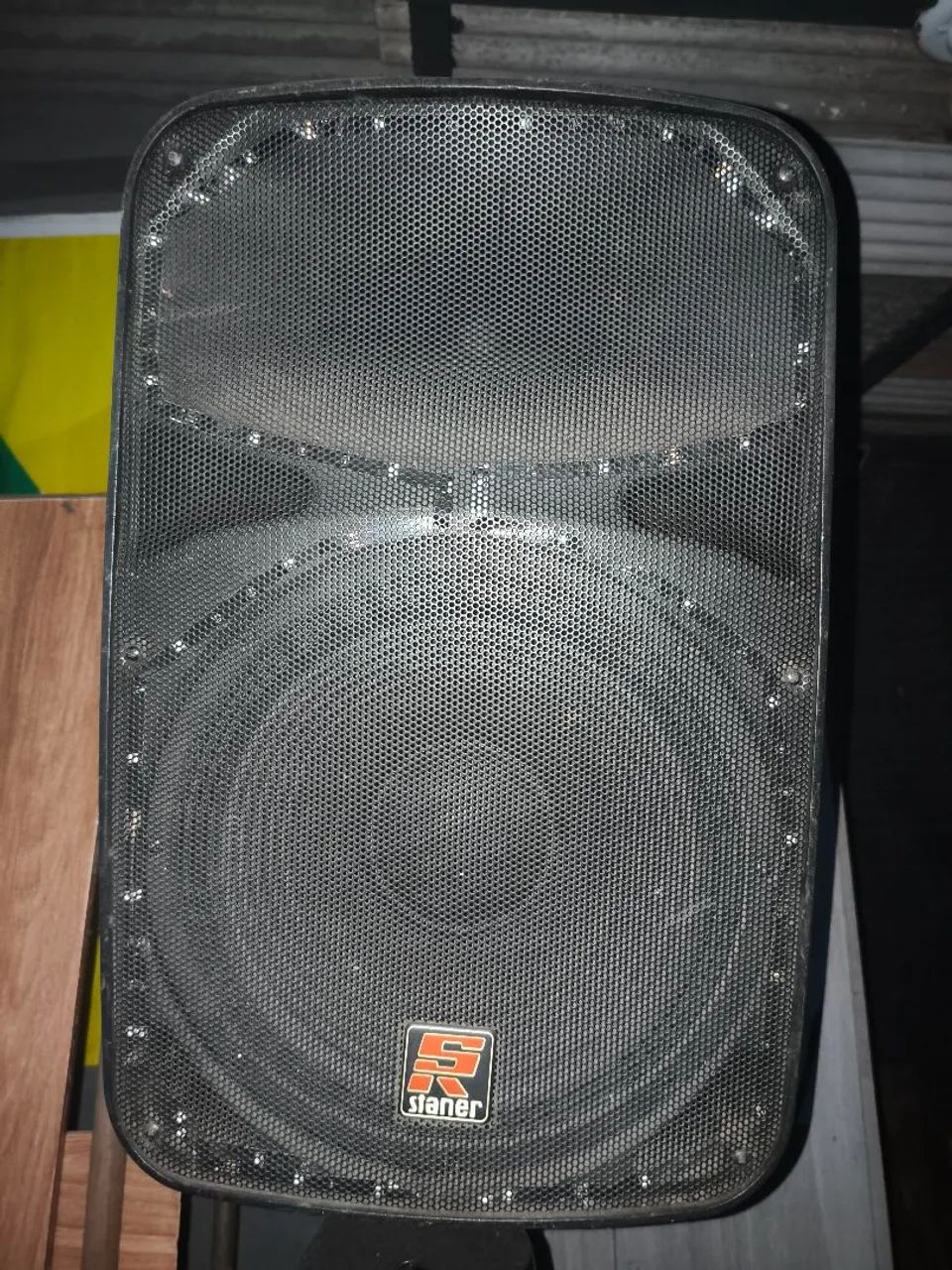 Caixa ativa staner sr315a