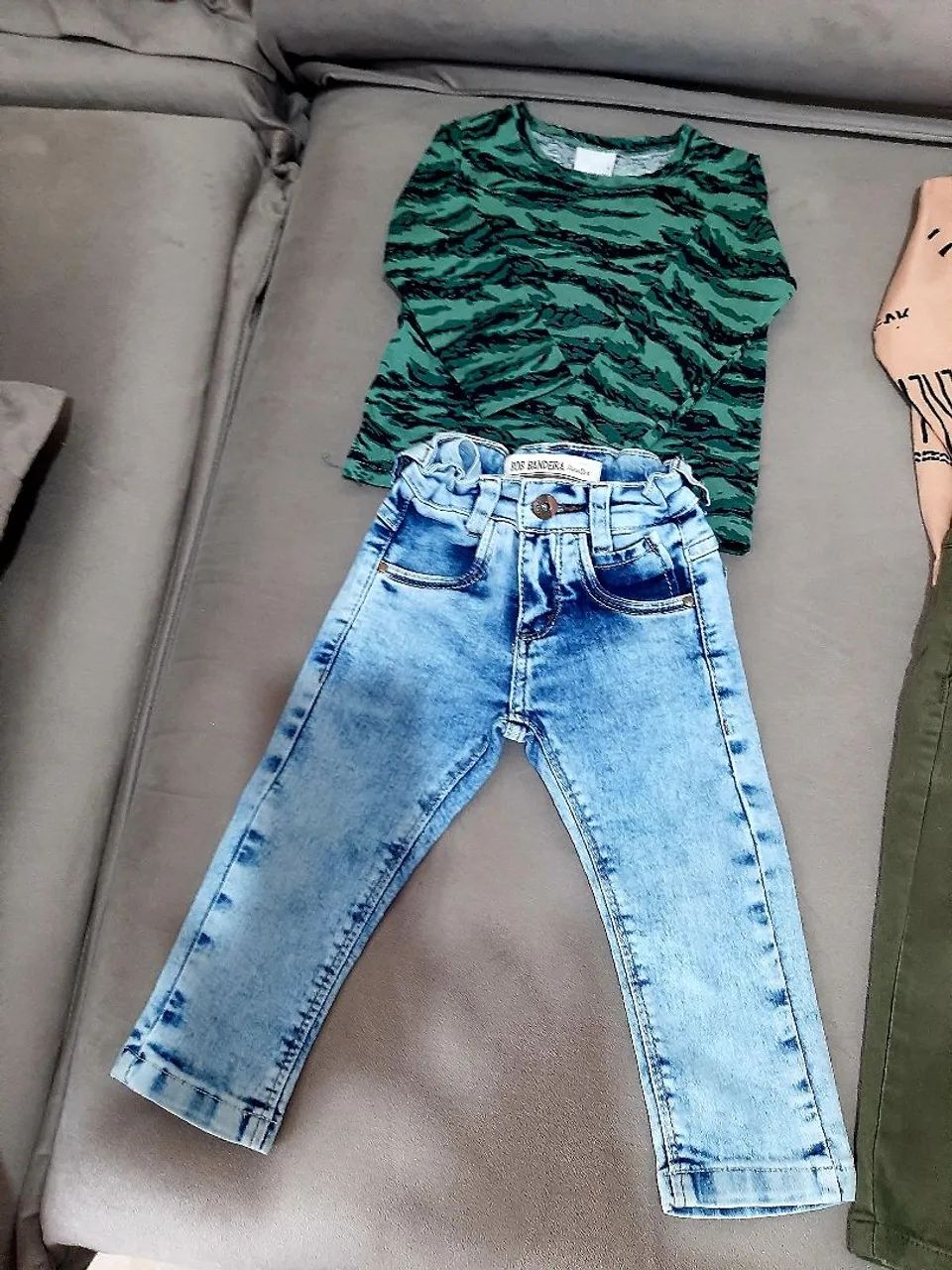 Roupas infantis 