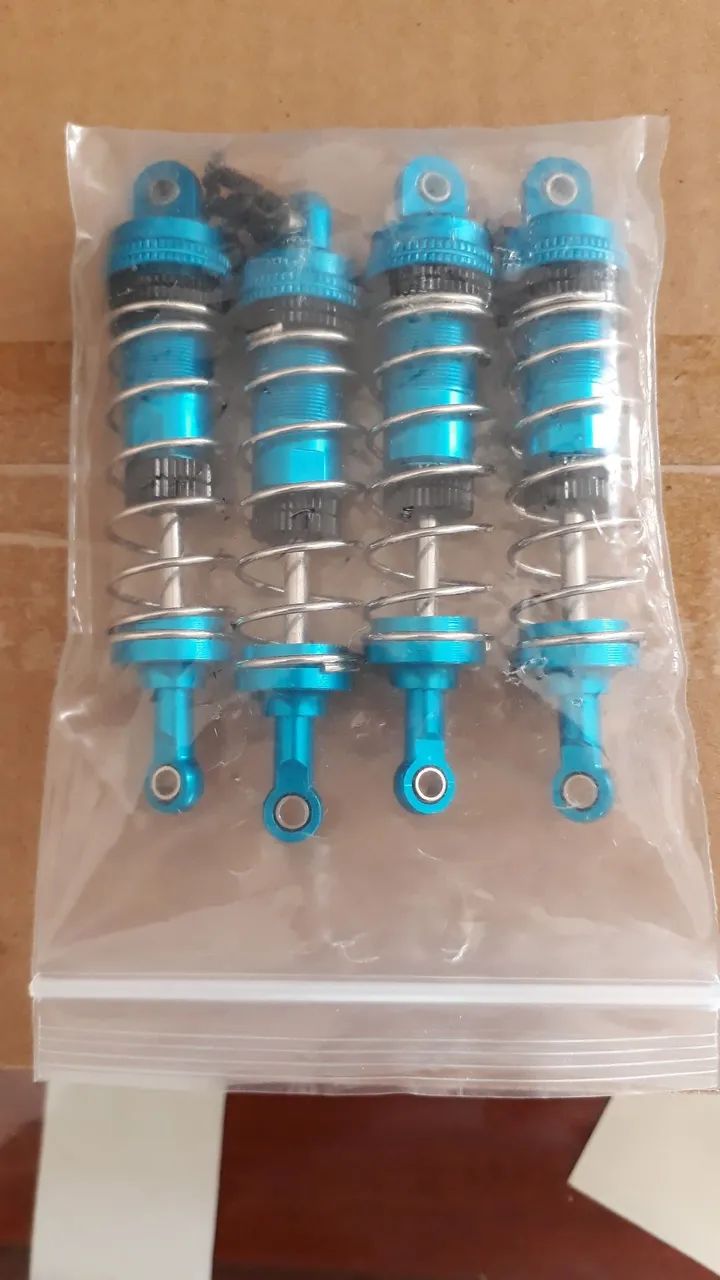 Amortecedores de alumínio para R/C escala 1/10 