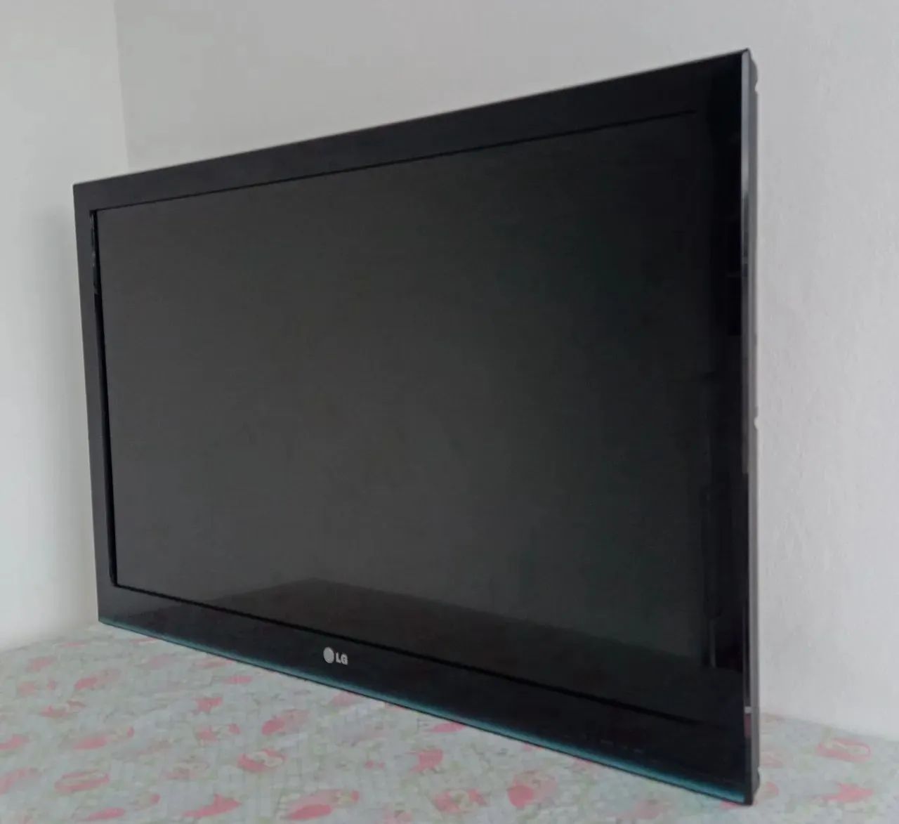 LG 42" Full HD HDMI - Ótima Imagem - Funcionando Perfeitamente