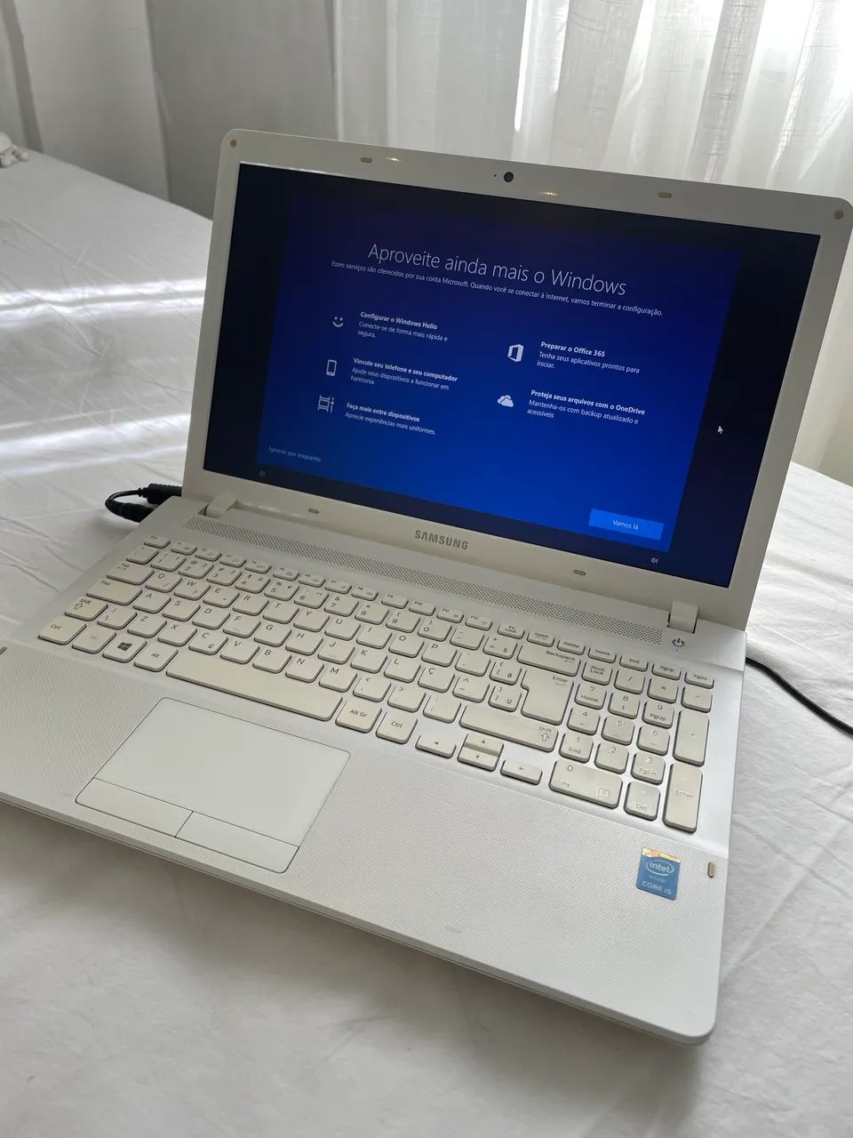 Notebook Samsung NP270e5j Core Intel i5 1TB 15.6? Branco