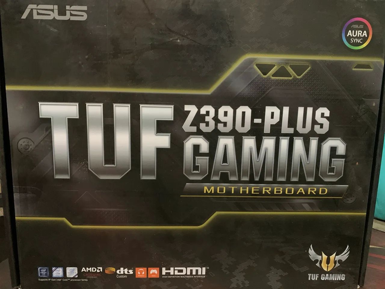 Placa mãe Asus TUF Z390-PLUS Gaming + i7 9700F - Peças de Hardware