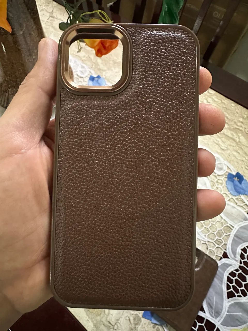 Kit 4 Capas Premium iPhone 13 - Estilo Couro e Crocodilo - Foto 3