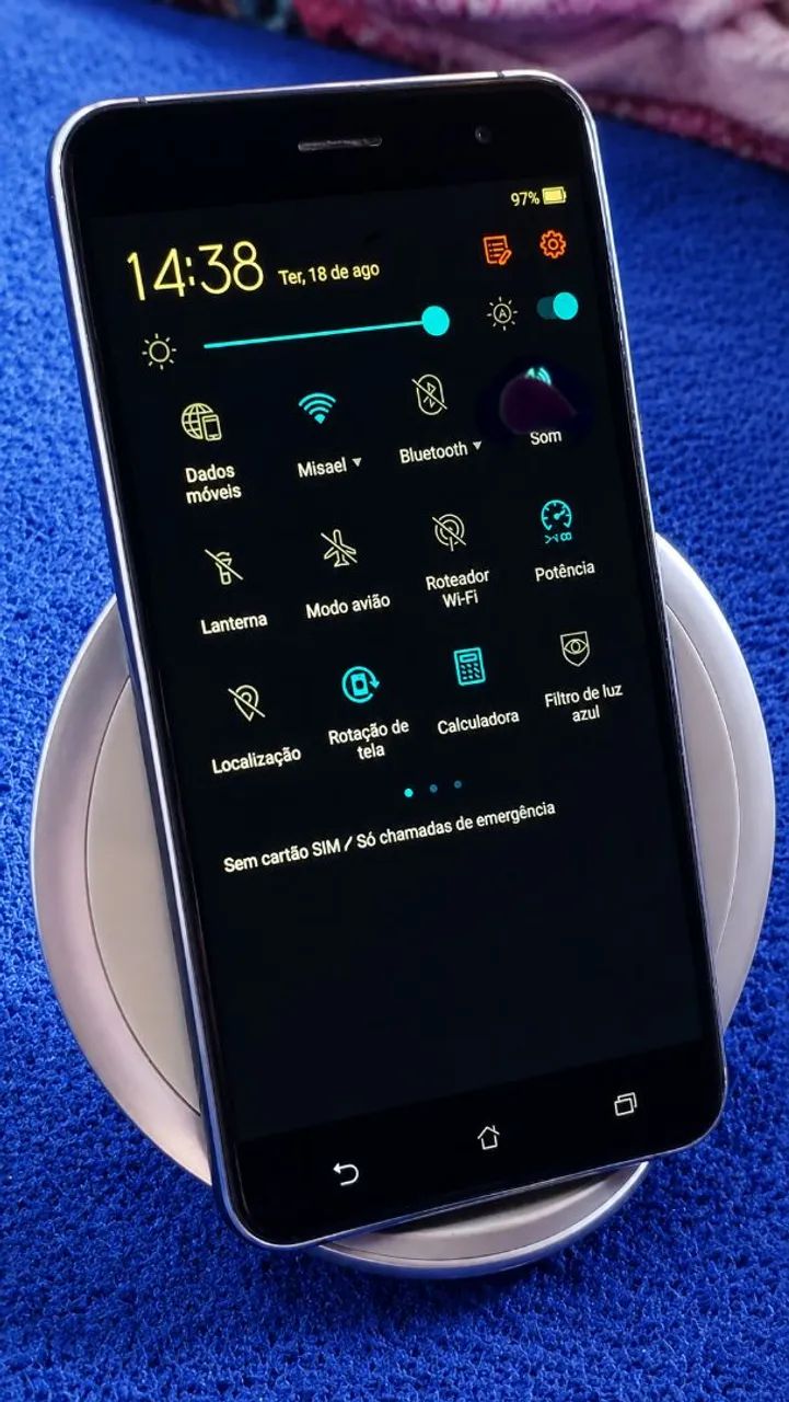 Asus ZenFone 3 - Foto 2